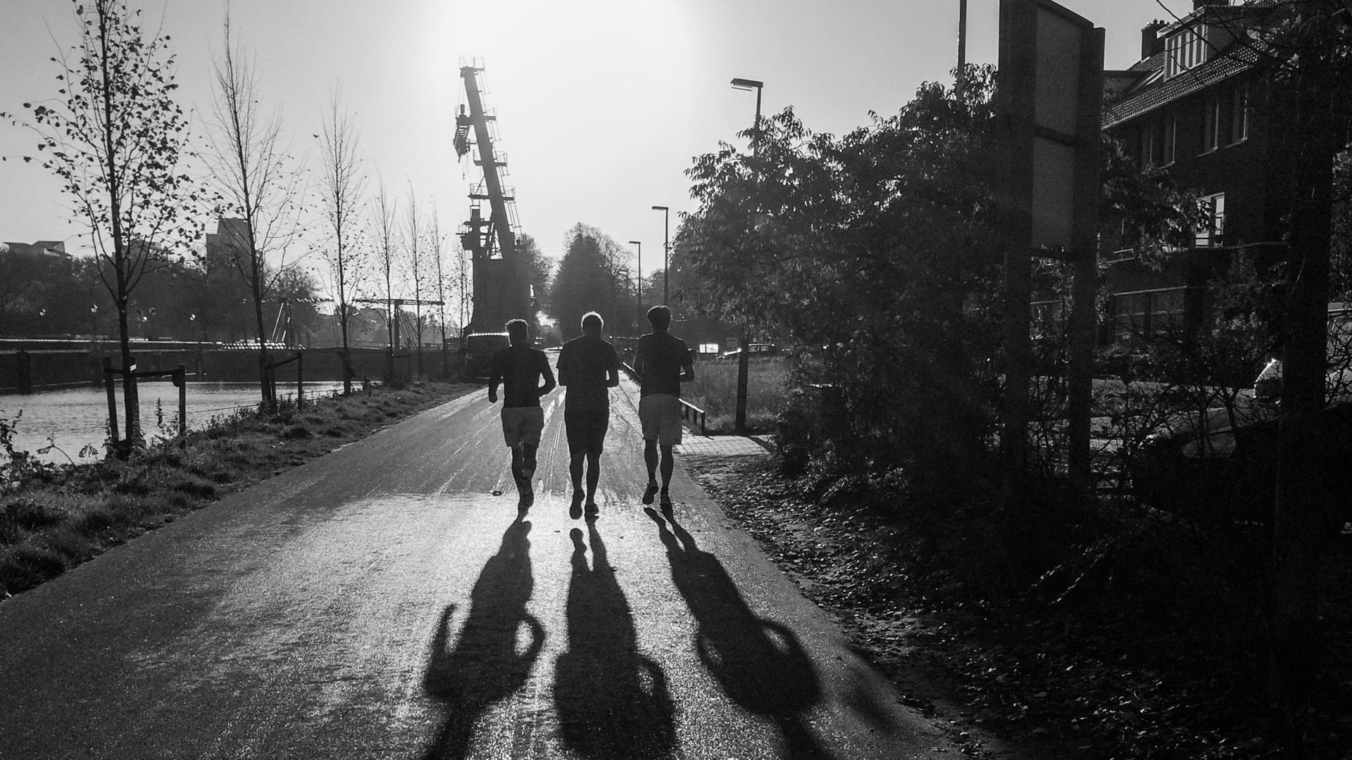 Utrecht vrienden hardlopen zwart-wit