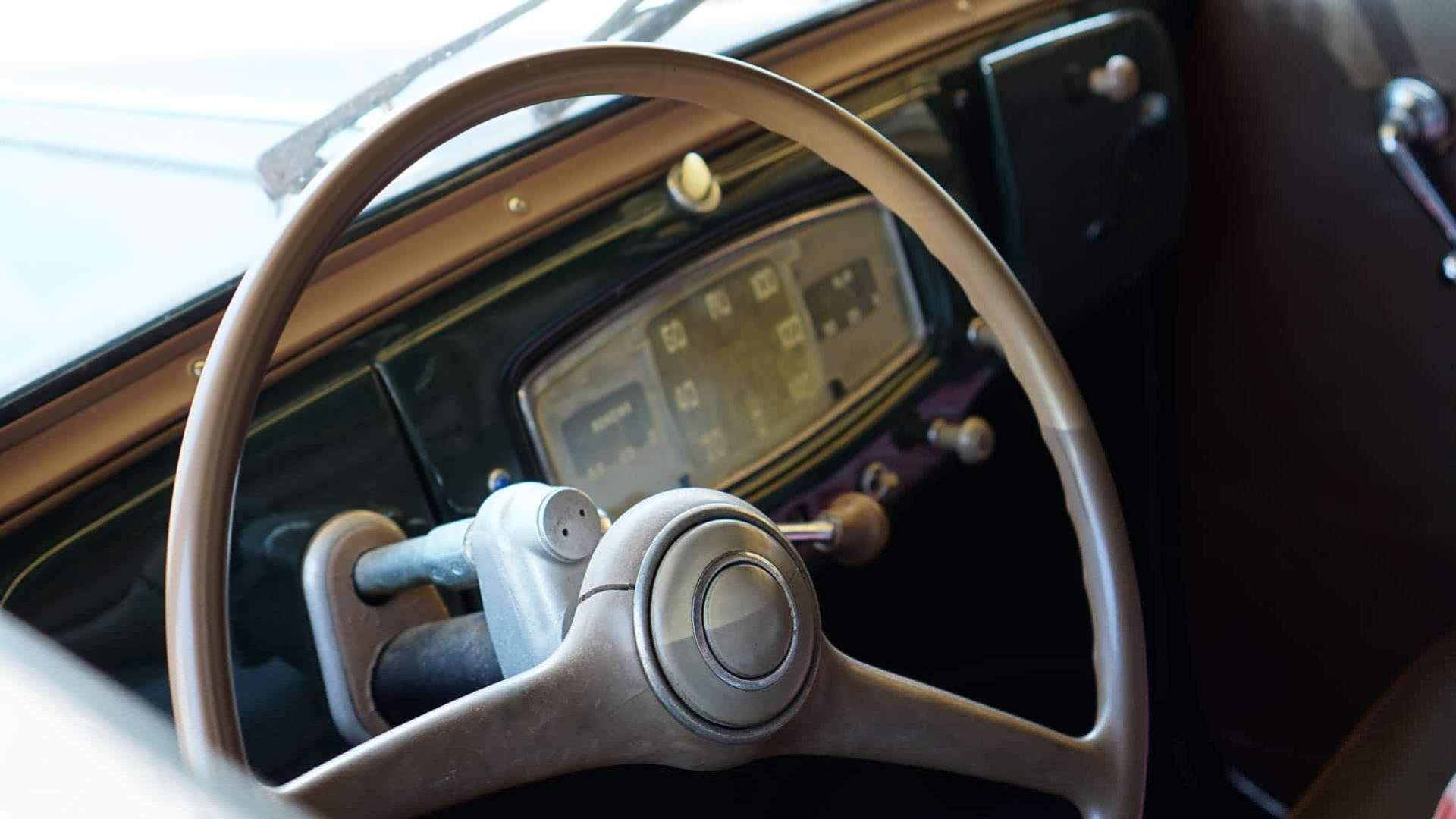 oldtimer auto vintage car cockpit 1920x1080