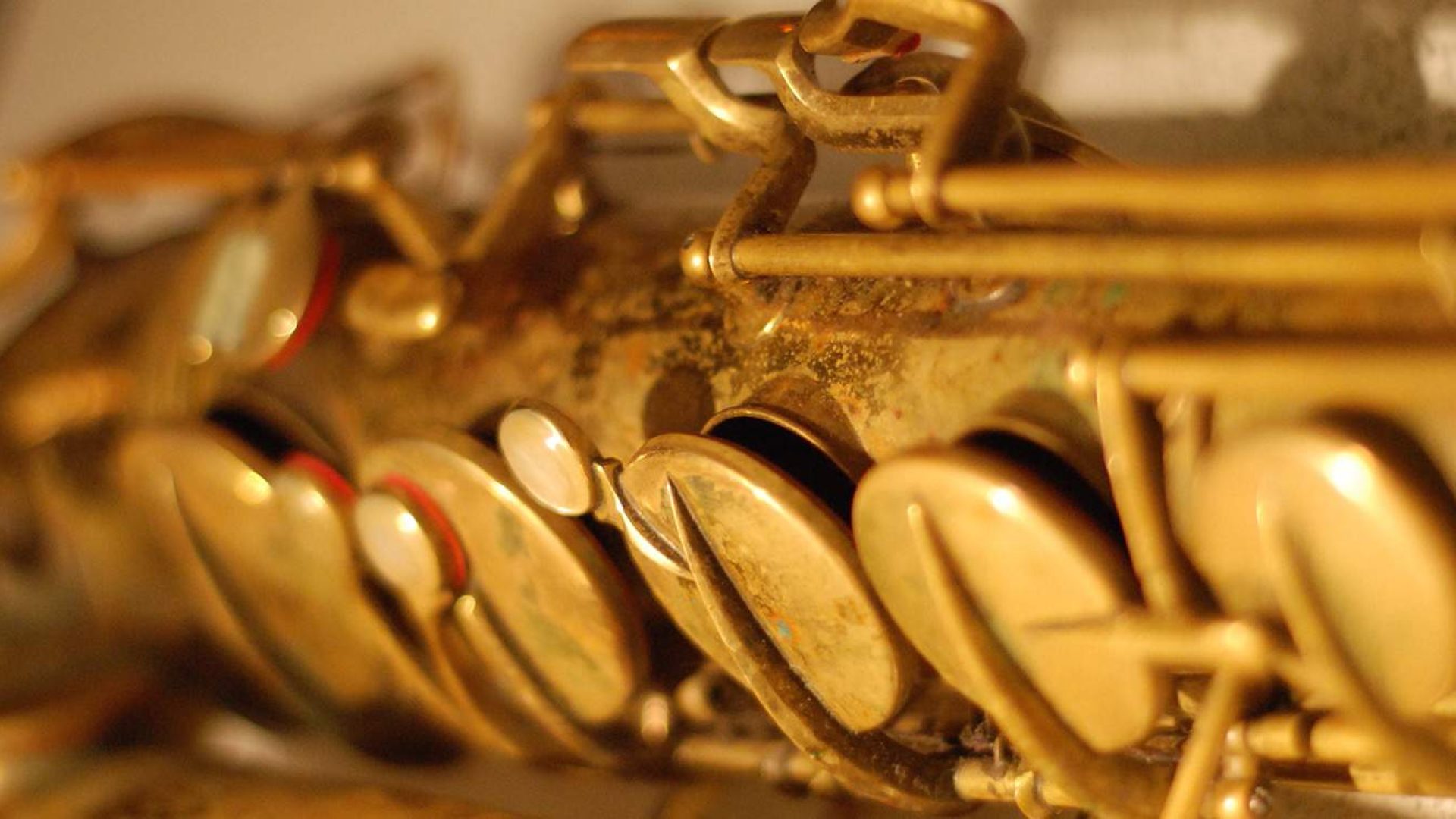 sax detail